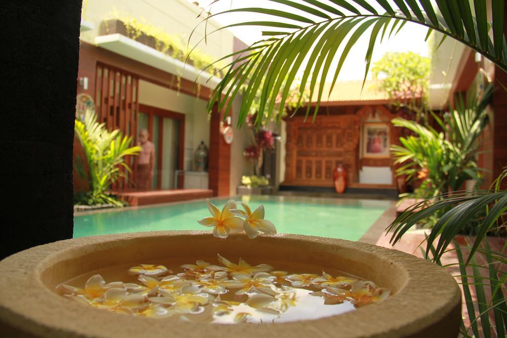 Putri Homestay Sanur  Room photo